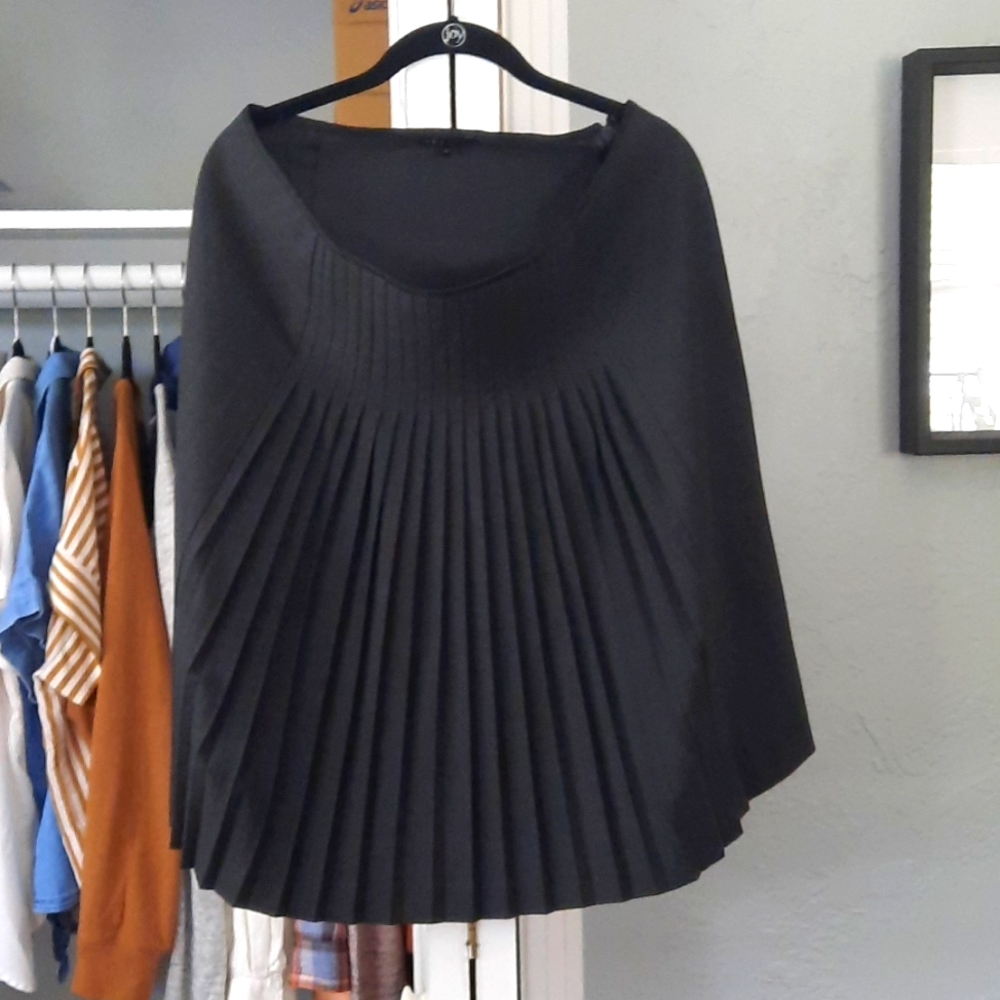 Theory Knife Pleat A Line Skirt